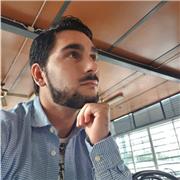 Profesor de castellano ofrece clases tanto de lengua como de literatura castellana y también catalana, además de Historia